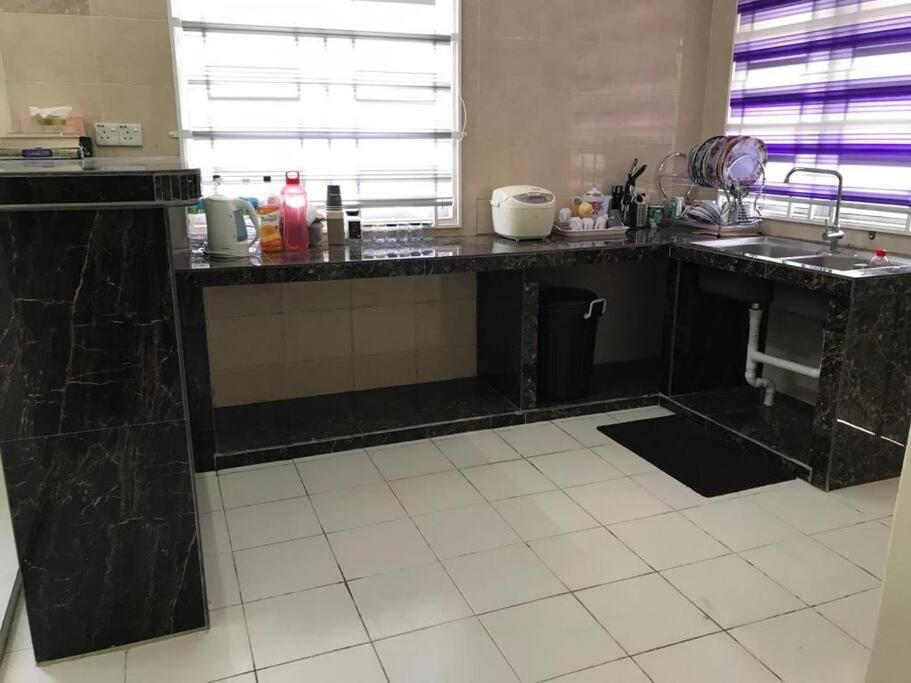 Hj Homestay Kuala Terengganu Kültér fotó